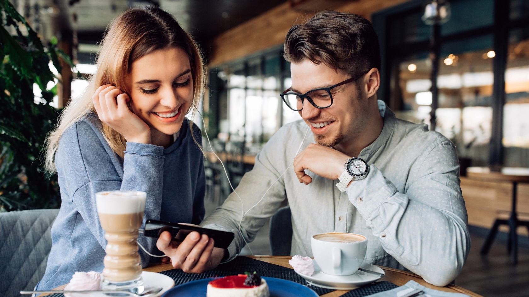 tild6632 6632 4137 b566 646239356564 back 0