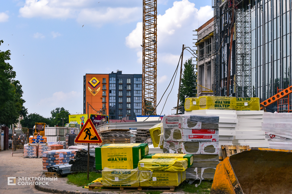 Дорожные работы на улице Горького в Солигорске