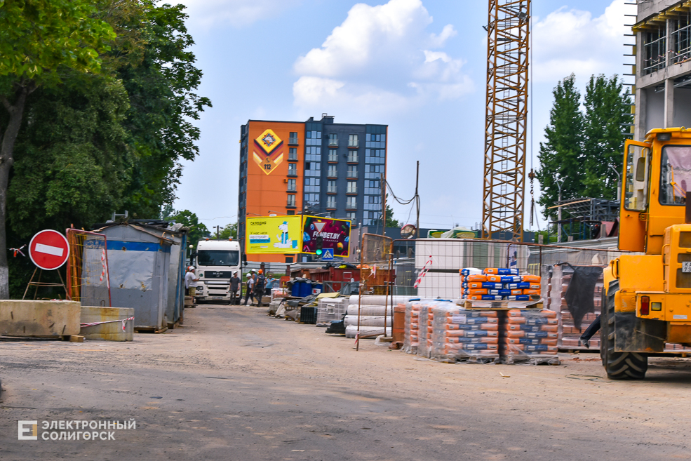 Дорожные работы на улице Горького в Солигорске