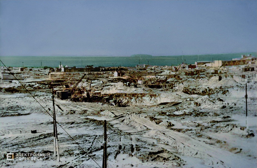 Retrocolor strojtrest 3