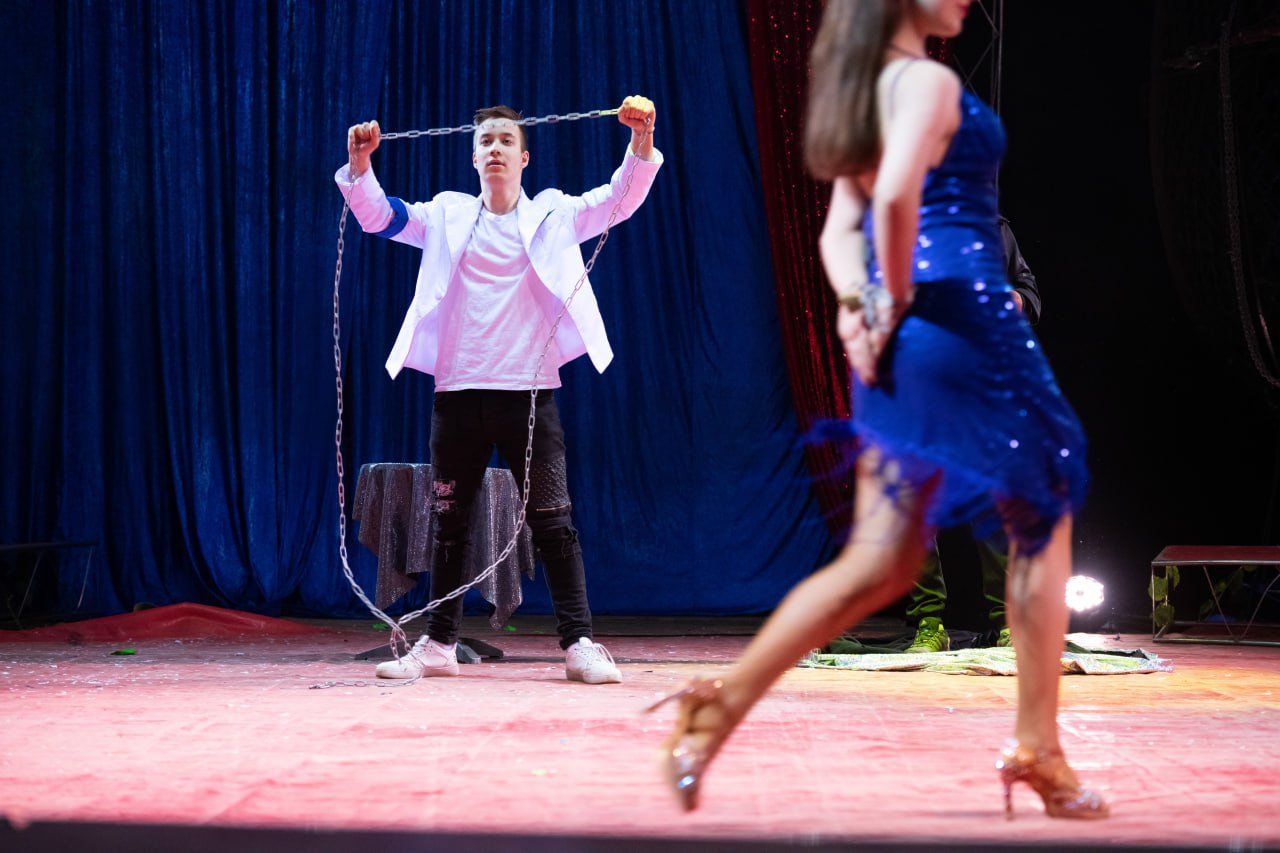 шоу цирк солигорск