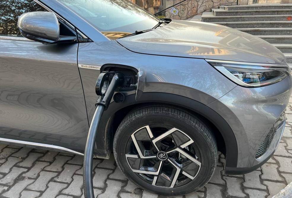 Электромобиль в Солигорске: проблемы и решения