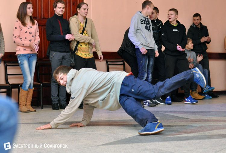 Солигорск. Танцы в ДК Строитель