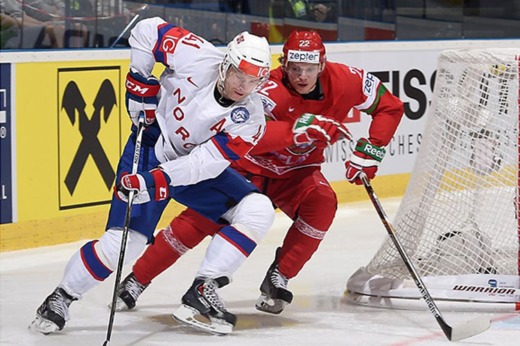 Сборная Беларуси обыграла Норвегию и вышла в плей-офф ЧМ по хоккею